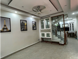 Bán nhà 40m2, 3 tầng, ô tô đỗ sát cổng