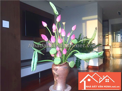 Cắm Hoa Tươi Trong Nhà Có Tốt Về Mặt Phong Thủy Không? Bí Quyết Mang Lại Sự Hài Hòa Và Thịnh Vượng - Nhà Đất Văn Minh
